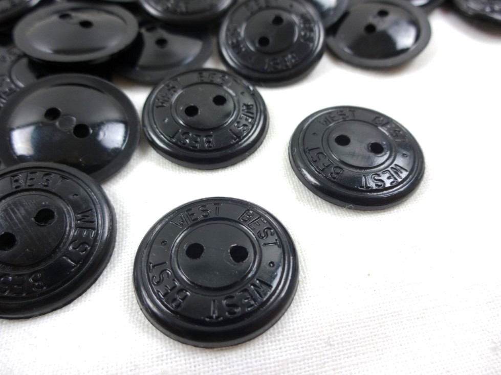K046 Plastic Button 20 mm Best West black