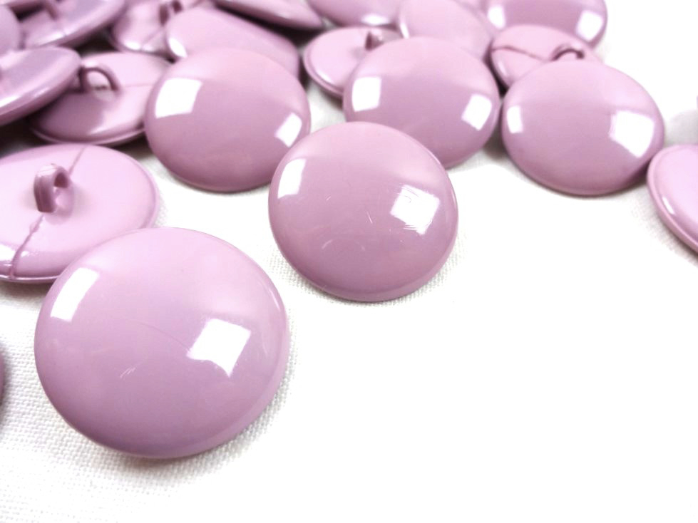 K063 Plastic Button 23 mm light purple