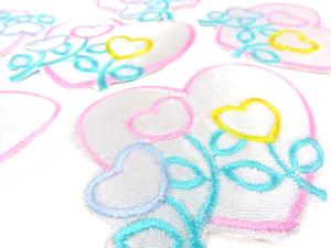 M175 Iron-On Patch Floral Heart