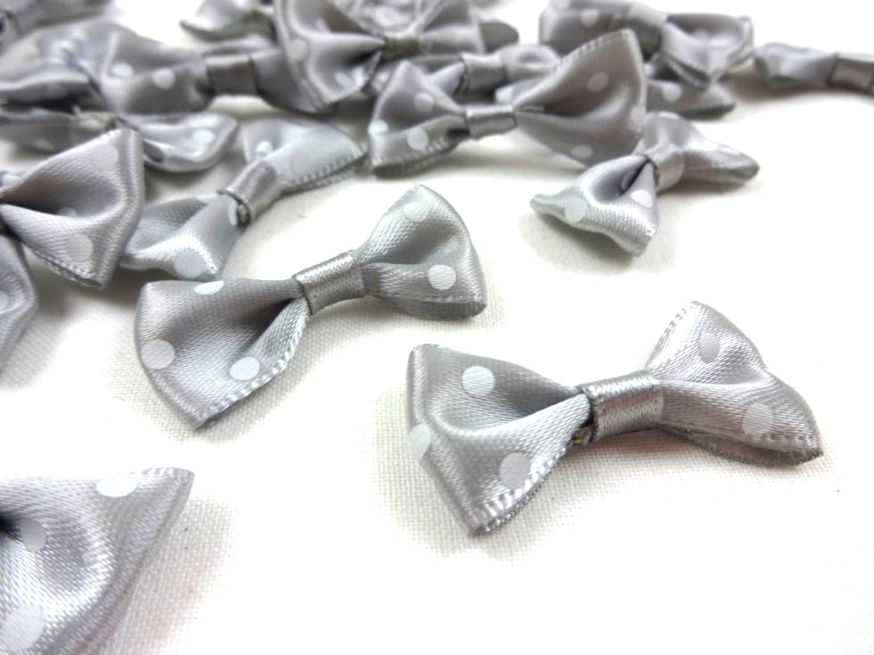 M365 Satin Bow with Dots light grey