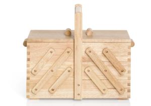 S729 Sewing Box in Light Wood - Medium **