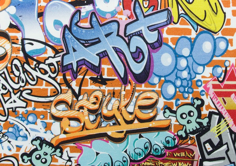 T6697 Trikå Graffiti **