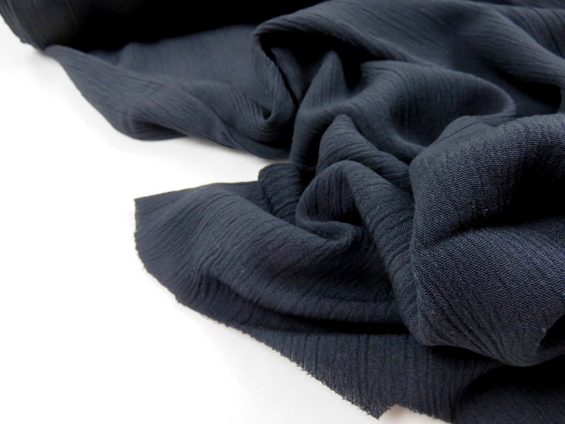 Crinkled Viscose Fabric black
