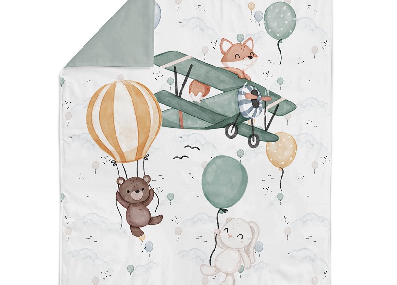 V924 Cotton Fabric Flying Animals (75 x 100 cm)**