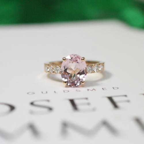 Morganite Diamond Ring