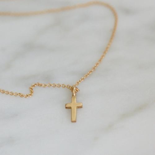 Everyday Cross 18 K
