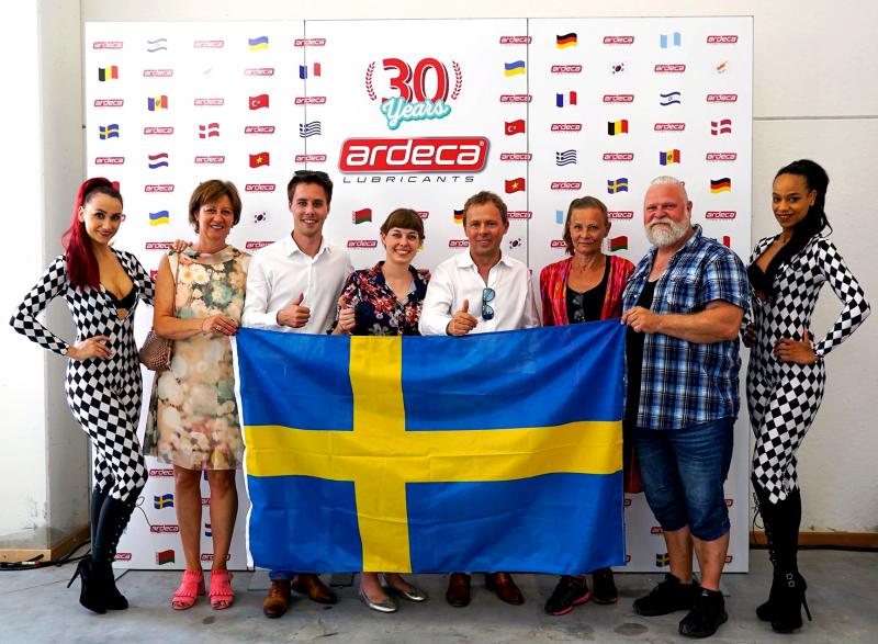 Josema representerar Sverige, svensk distributör för Ardeca Lubricants i Sverige tillsammans med ägarna av Ardeca Lubricants familjen Hein Vandecasteele.