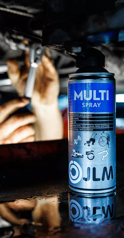 Multi spray som penetrerar rost och skyddar - en mångsidig lösning för verkstad och hemmet