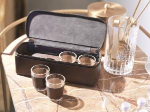 Brännö Snapsväska