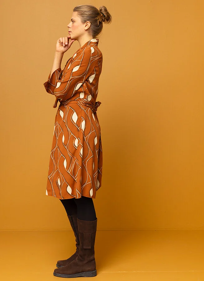 ALBA viskosklänning Kringla