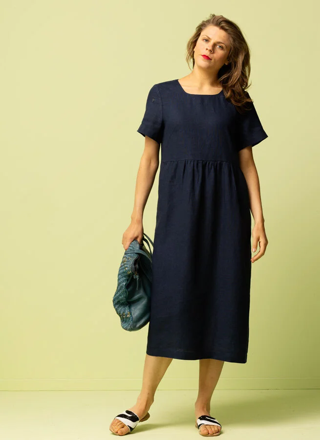 BRI linneklänning Marin
