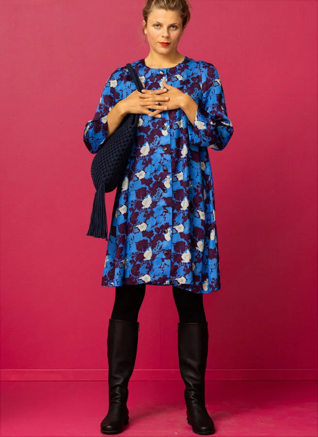 CALOU viskosklänning Fantasiblom