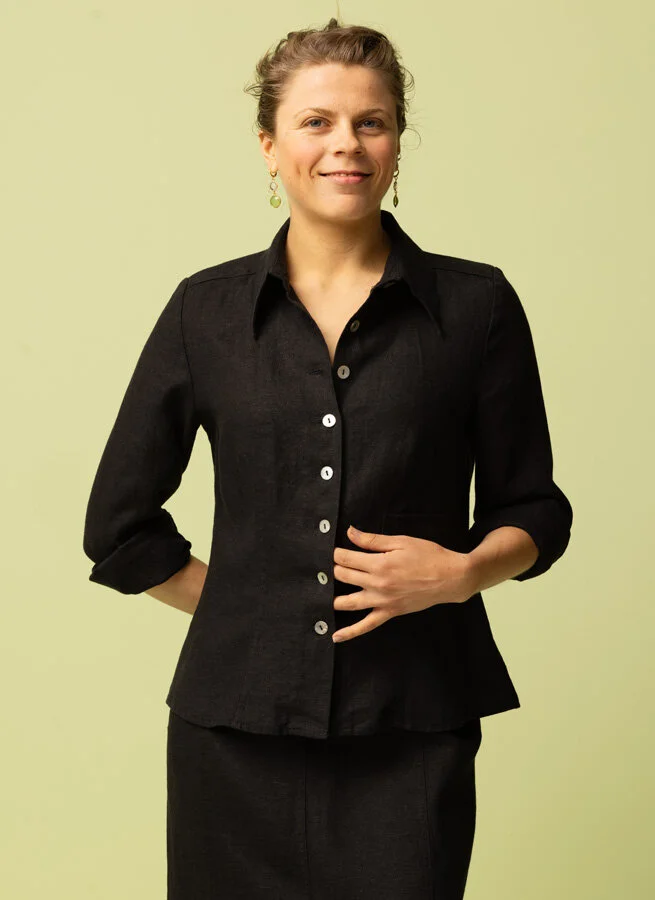 CARA linneskjorta Svart