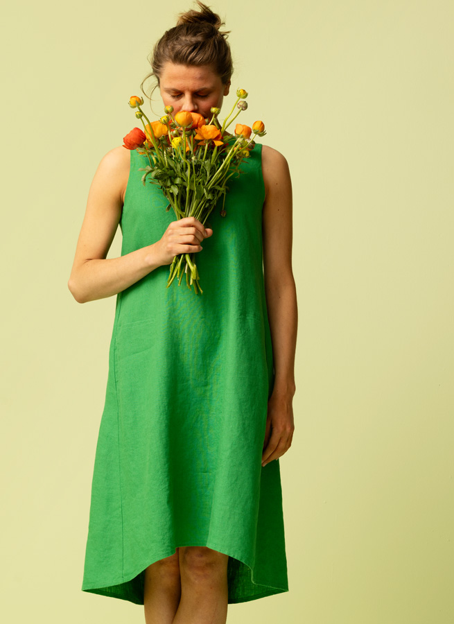 CHIARA linneklänning Gräsgrön