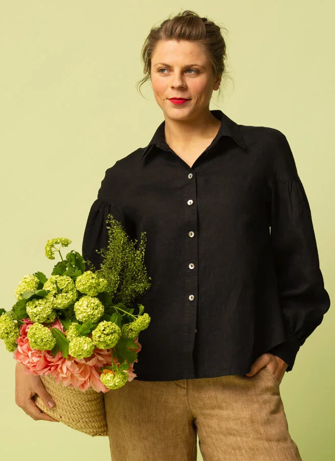 CLAIRE linneskjorta Svart