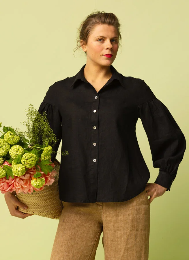 CLAIRE linneskjorta Svart