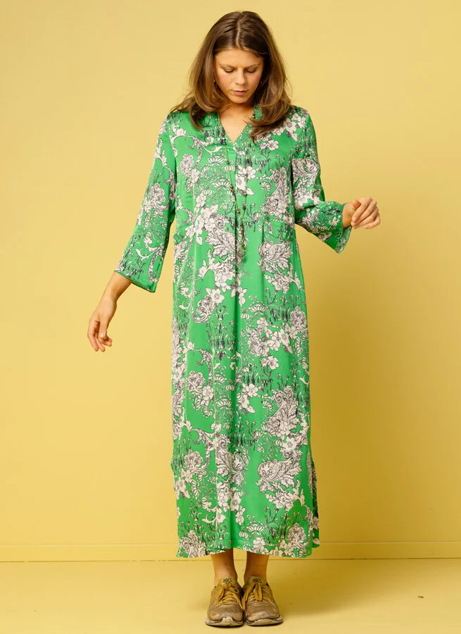 DAILA viskosklänning Japan grön