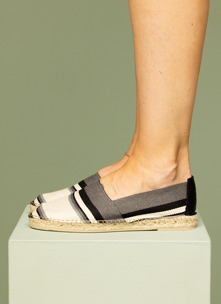 Randiga espadrillos tyg
