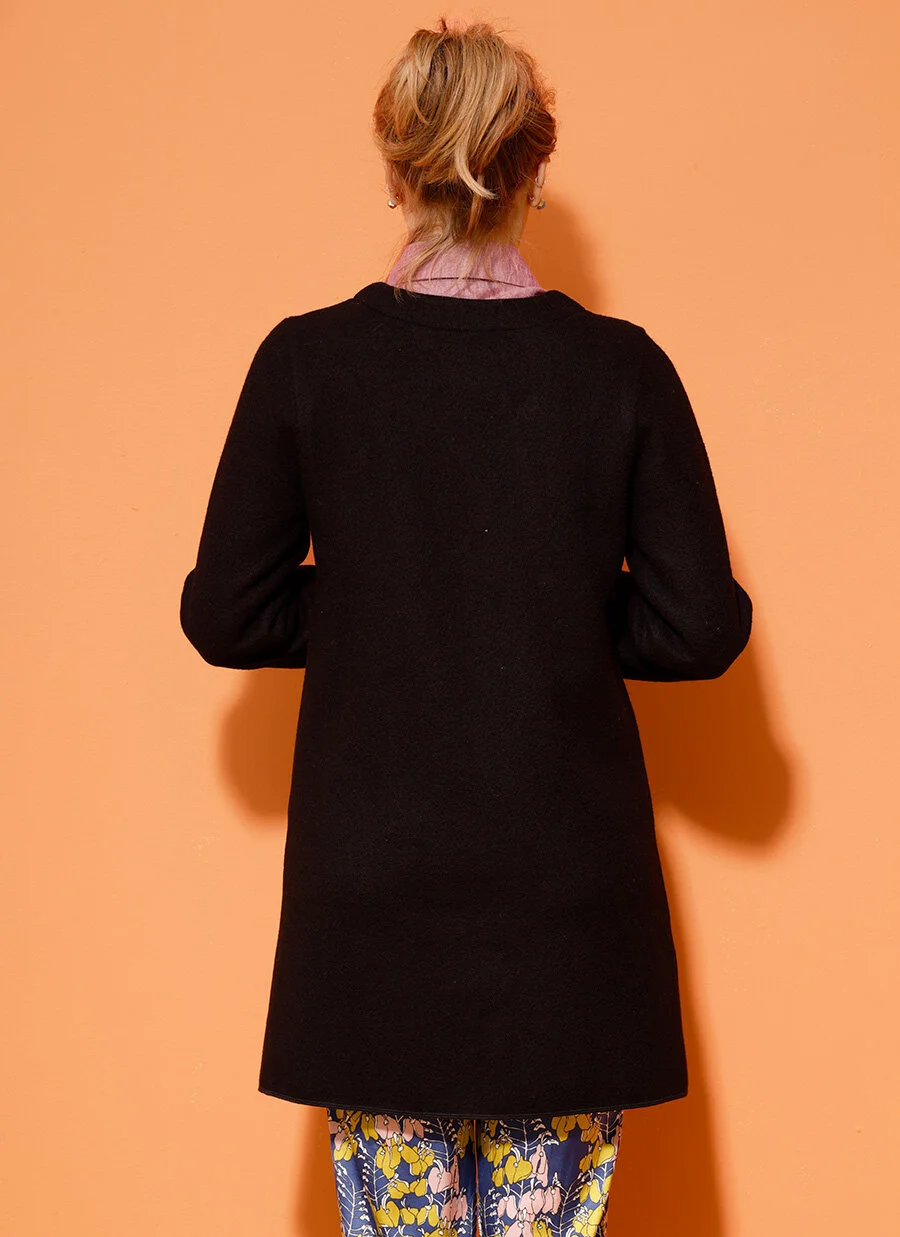 Gustin ulljacka Svart