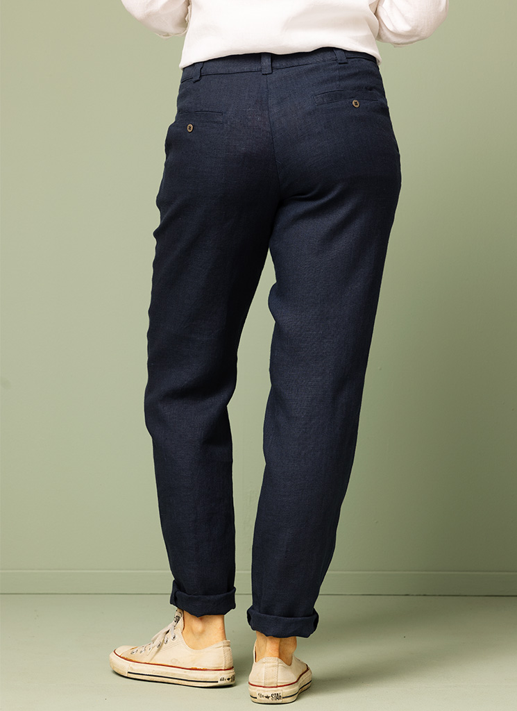 HENNE linen trousers