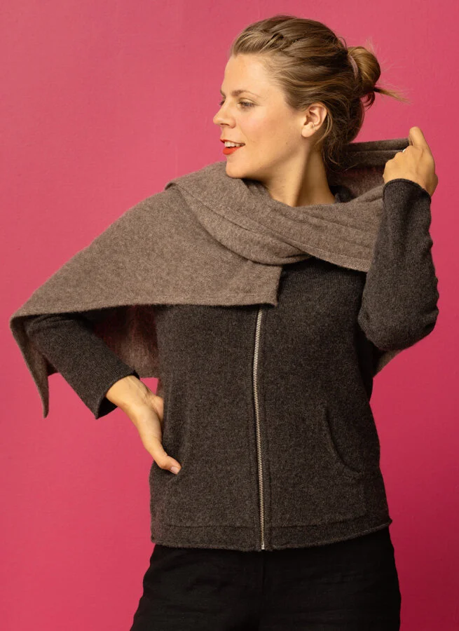 KNORRIS cashmere Hazelnut