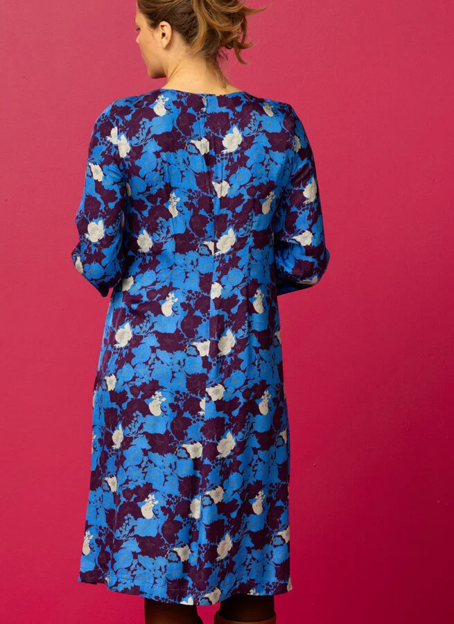 MOANA viskosklänning Fantasiblom