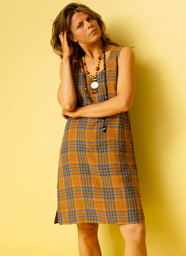 MODY linneklänning Koppar Ruta