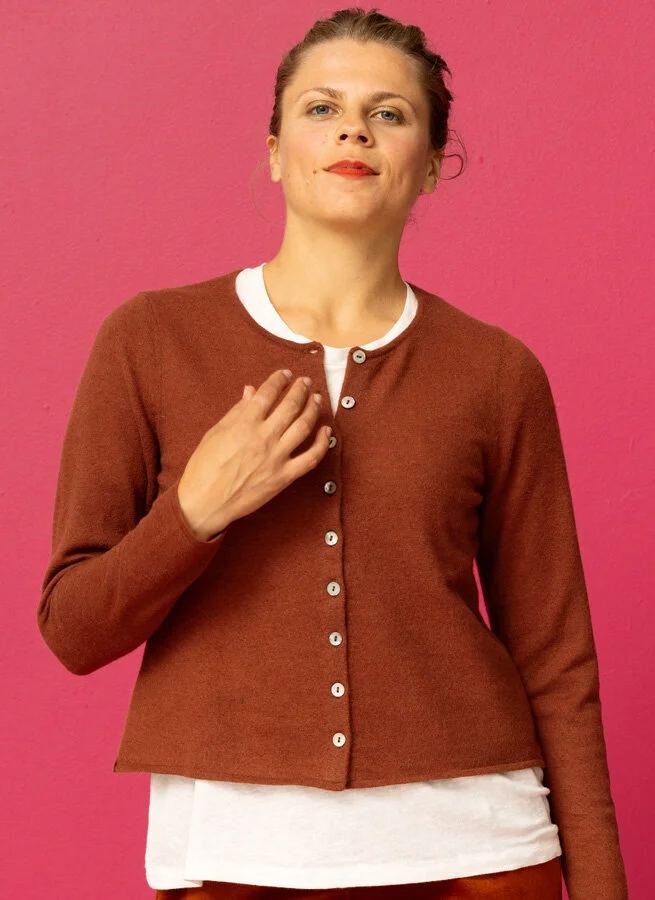 NIKOLINA Merinokofta Rost