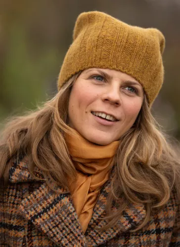 NOVA ullmössa Gul