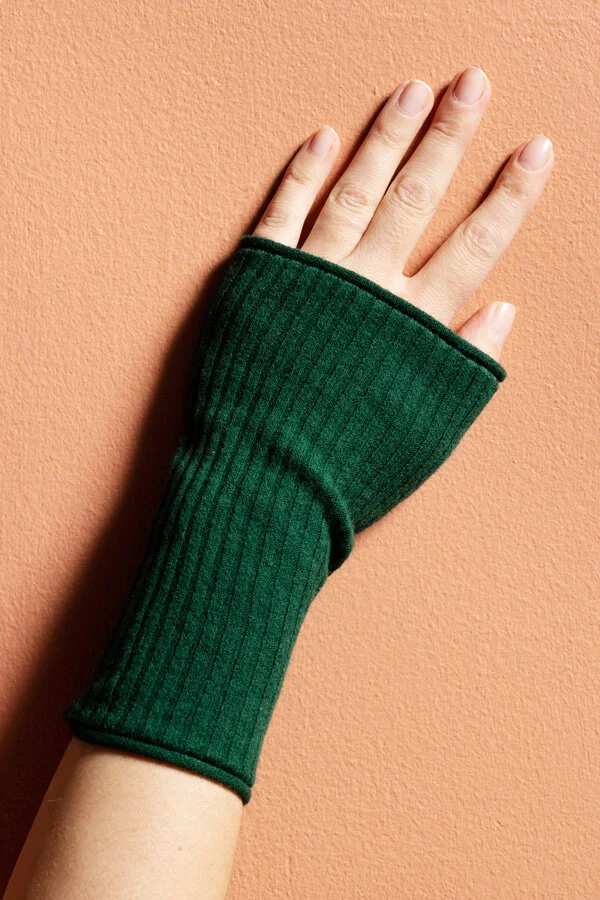 Rosa rib handledsvärmare