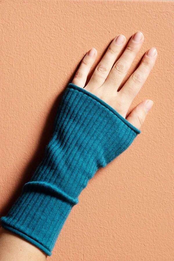 Rosa rib handledsvärmare