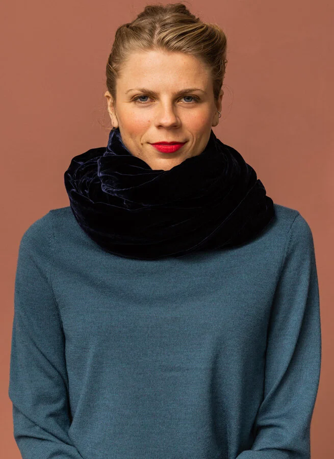 Sammetssjal BLÄCKBLÅ