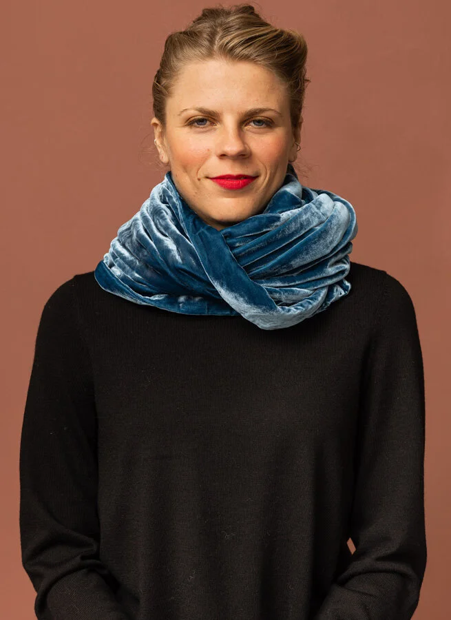 Sammetssjal MIDNATTSBLÅ