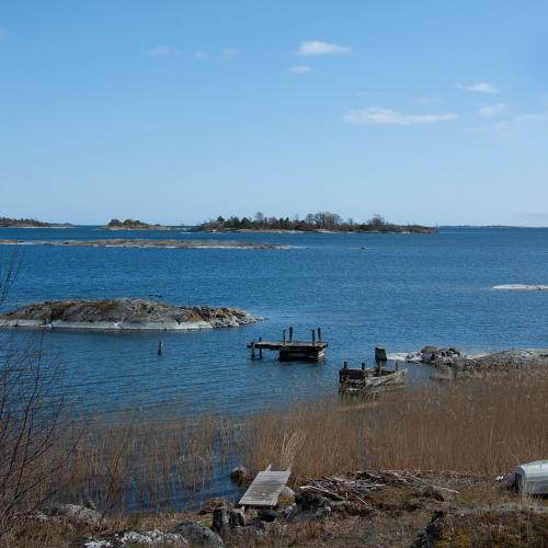 Utsikt vårtider nära Nore på Runmarö