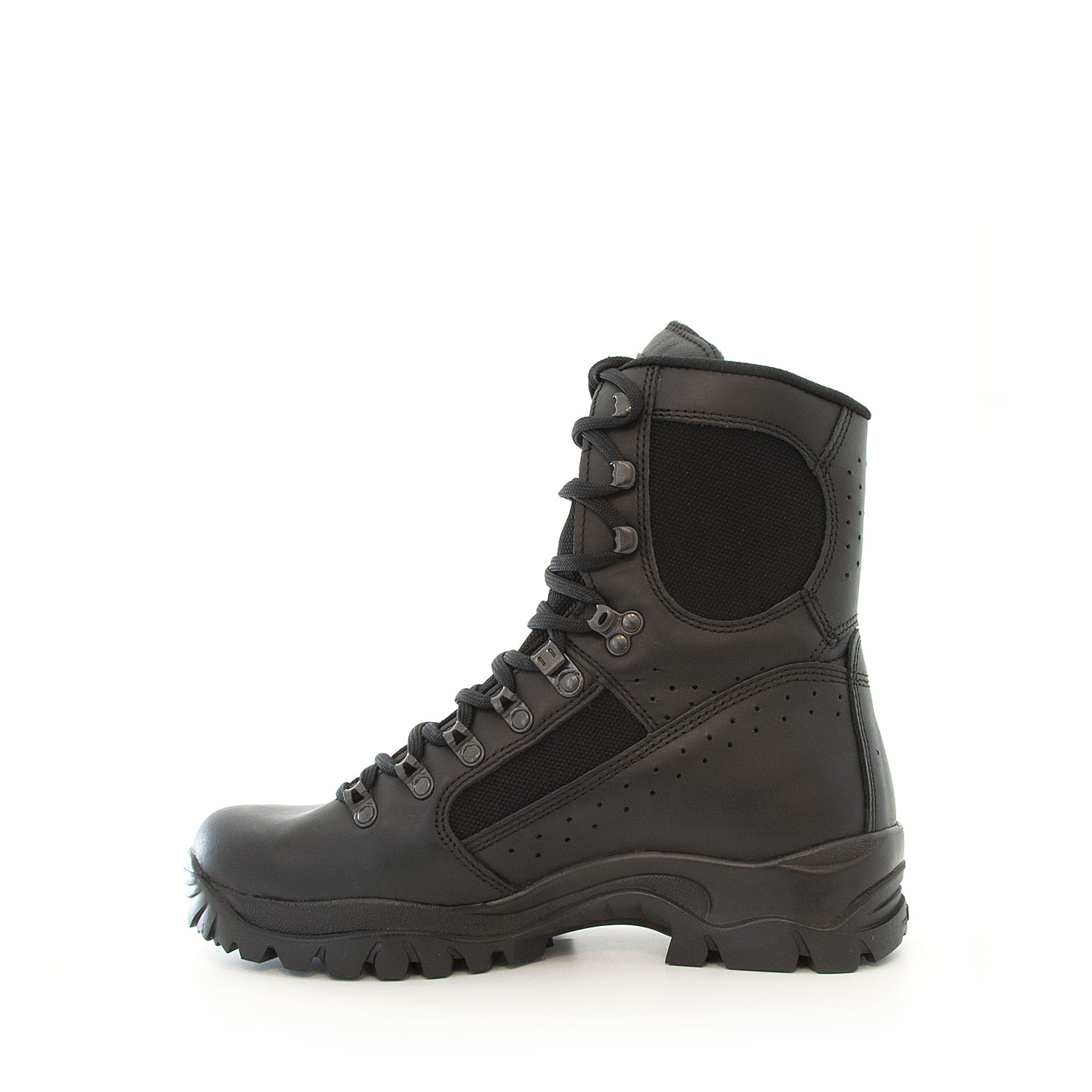 Insidan av den vattentäta, svarta polis- och militärkänga Meindl Kampfstiefel i läder och syntet