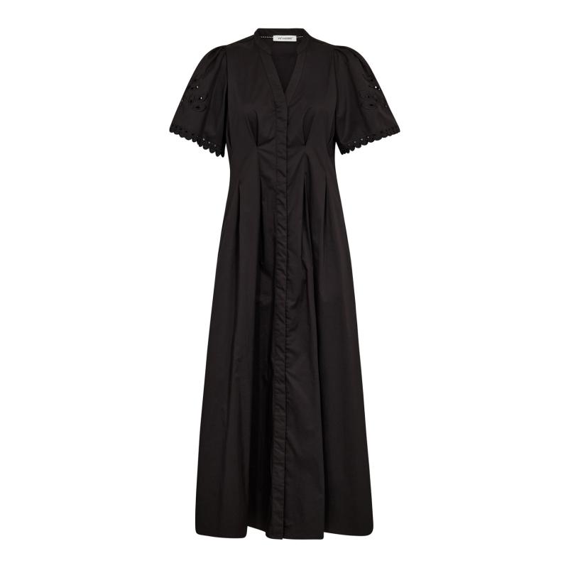 POPPYCC EMB PLEAT DRESS BLACK CO'COUTURE