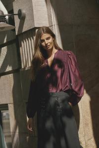 TAFFYCC SMOCK V-SHIRT WINERED CO'COUTURE