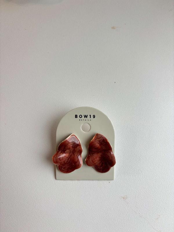 LIP MARBLE EARRINGS SMALL BRICK RED BOW19