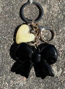 CHARM BOW BLACK BOW19