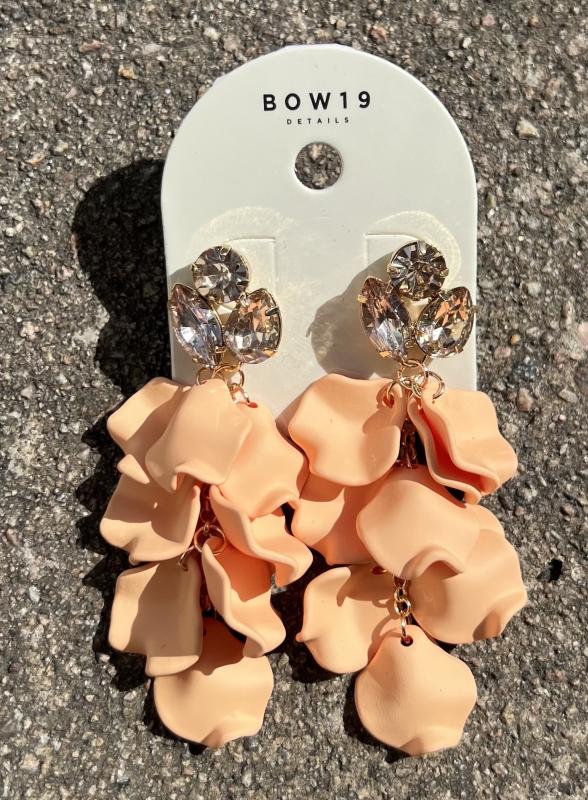 LEAF STONE EARRINGS PEACH BOW19