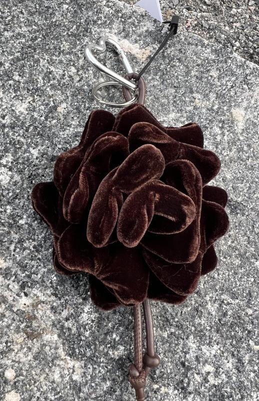 DAY VELVET FLOWER CHARM WINETASTING DAYET