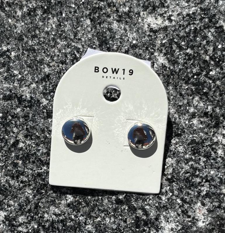 AVA PETITE STUD SILVER BOW19