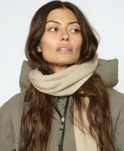 MMTOVA WOOL RIB SCARF DOESKIN MOSMOSH