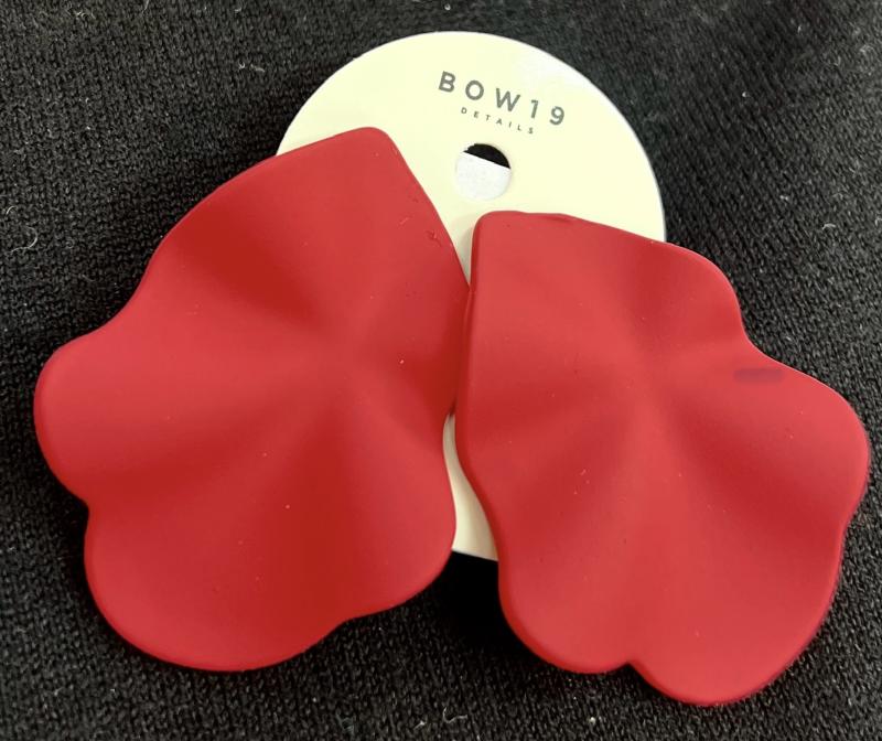 LIP EARRINGS RED BOW19