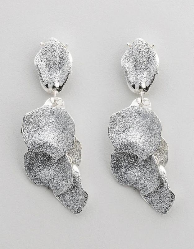 LEAF EARRINGS SILVER GLITTER BOW19