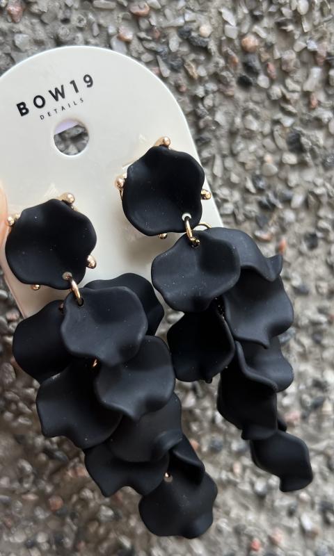 LEAF EARRINGS MINI BLACK BOW19