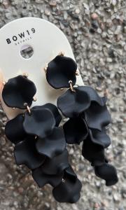 LEAF EARRINGS MINI BLACK BOW19