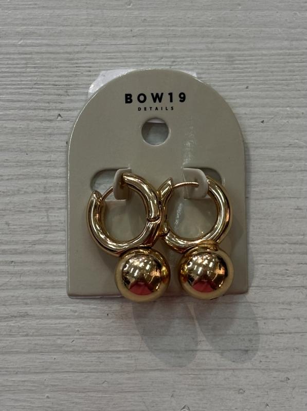 AMELIE PEARL HOOPS GOLD BOW19