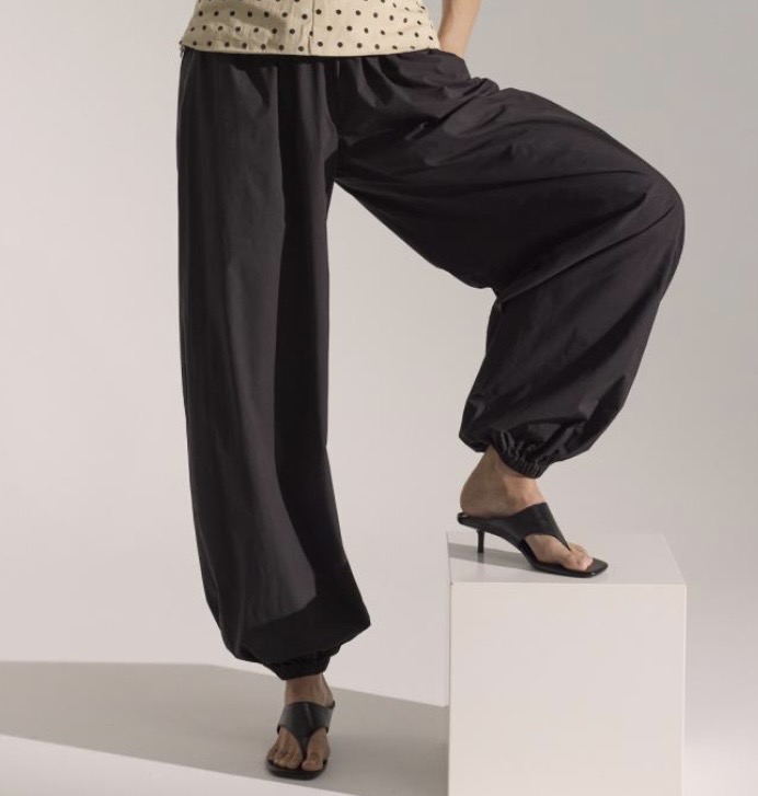 JUNECC BALLOON II PANT BLACK CO'COUTURE