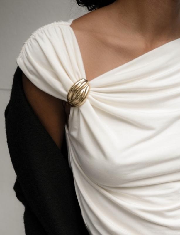 GARMENT CLIP GOLD VIVEH